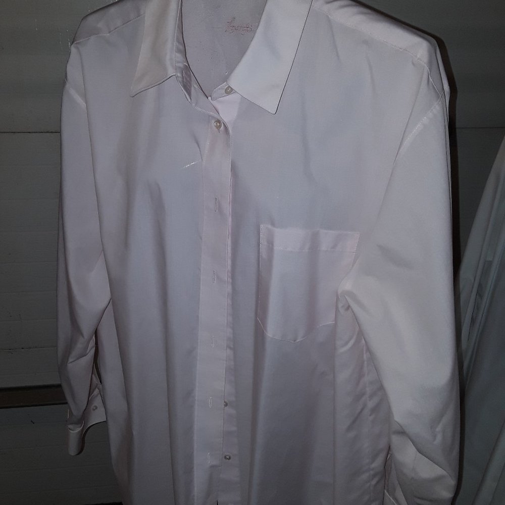 Foxcroft No-Iron Powder Pink Classic button down